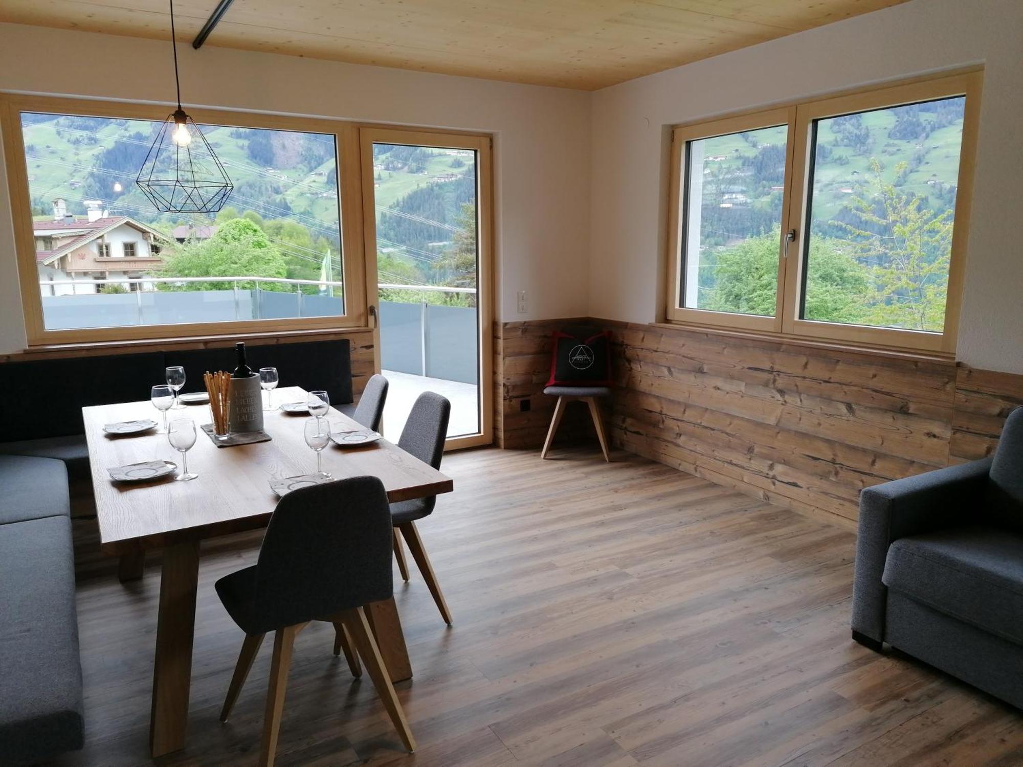 Montepart Zillertal Apartment Hainzenberg Exterior photo